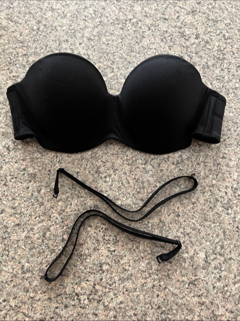 NWT Victoria's Secret Body By Victoria Black Convertible Strapless Bra 34B